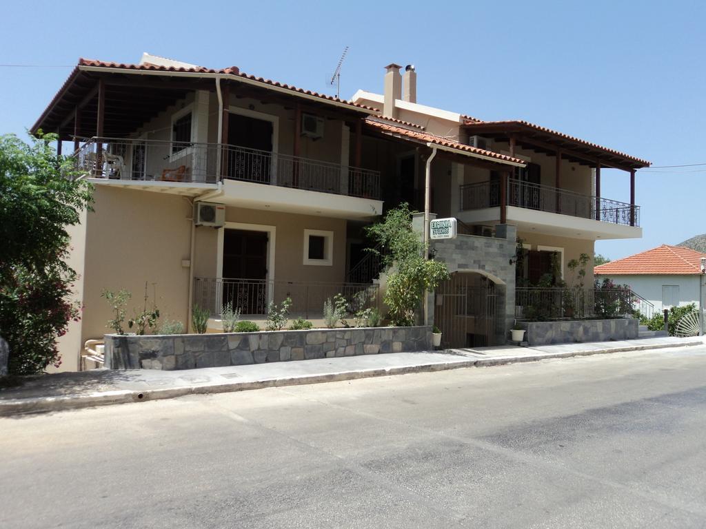 Erminia Studios Mousata Extérieur photo
