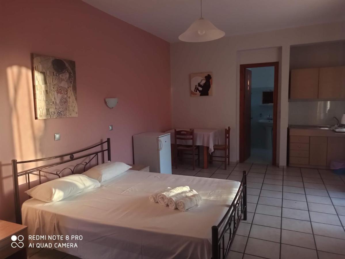 Erminia Studios Mousata Extérieur photo