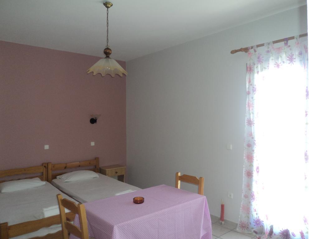 Erminia Studios Mousata Chambre photo